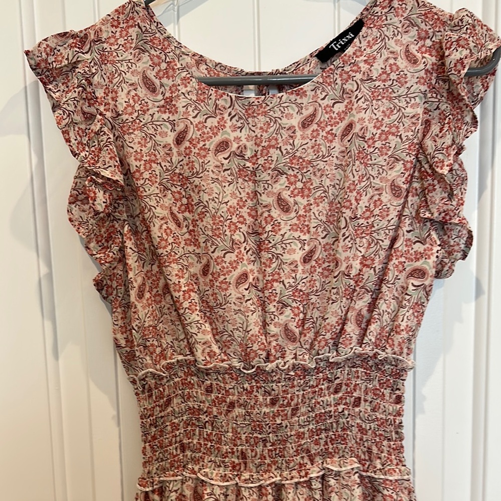 Floral Ruffle Dress - Picture 4 of 11